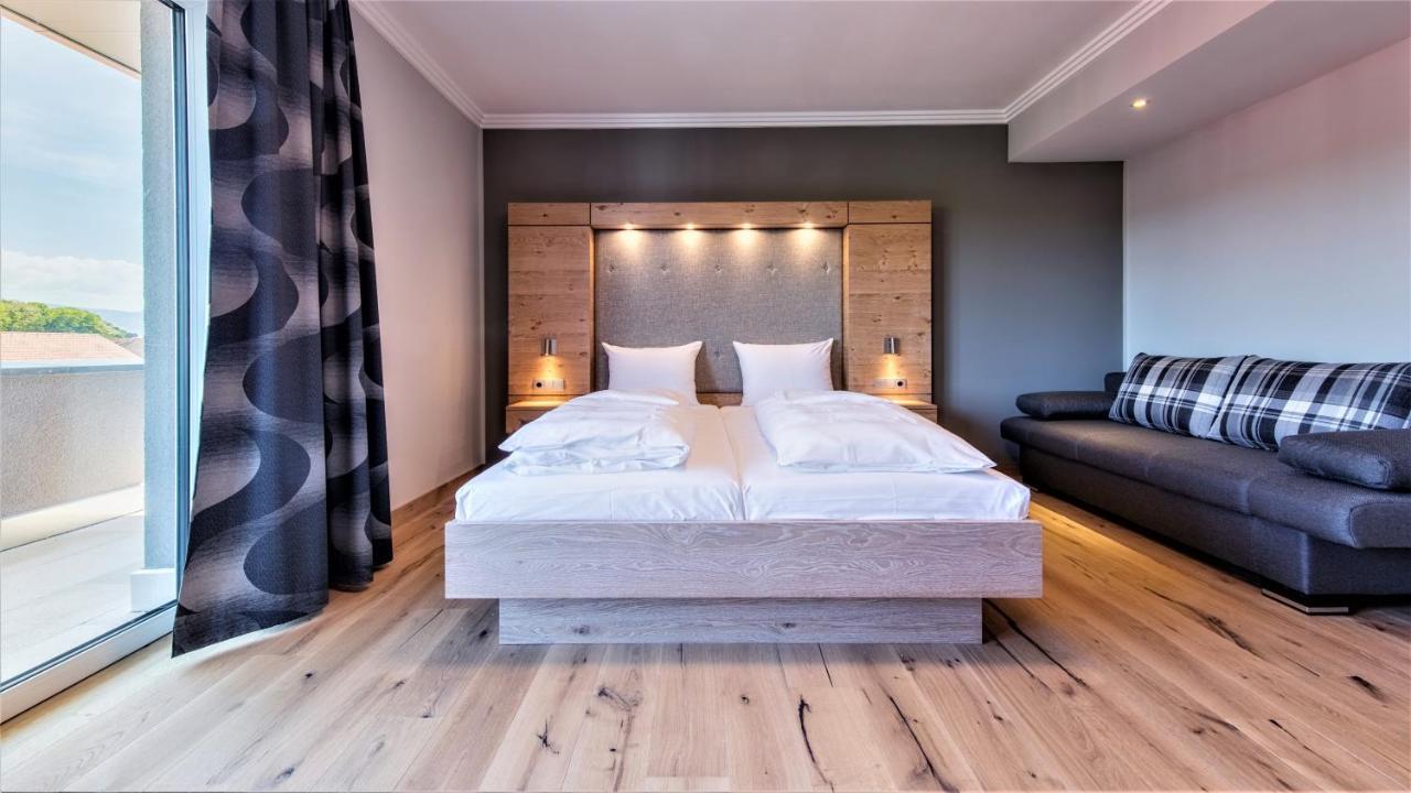 Heuboden Hotel Heu.Loft Freiburg Umkirch Exterior foto